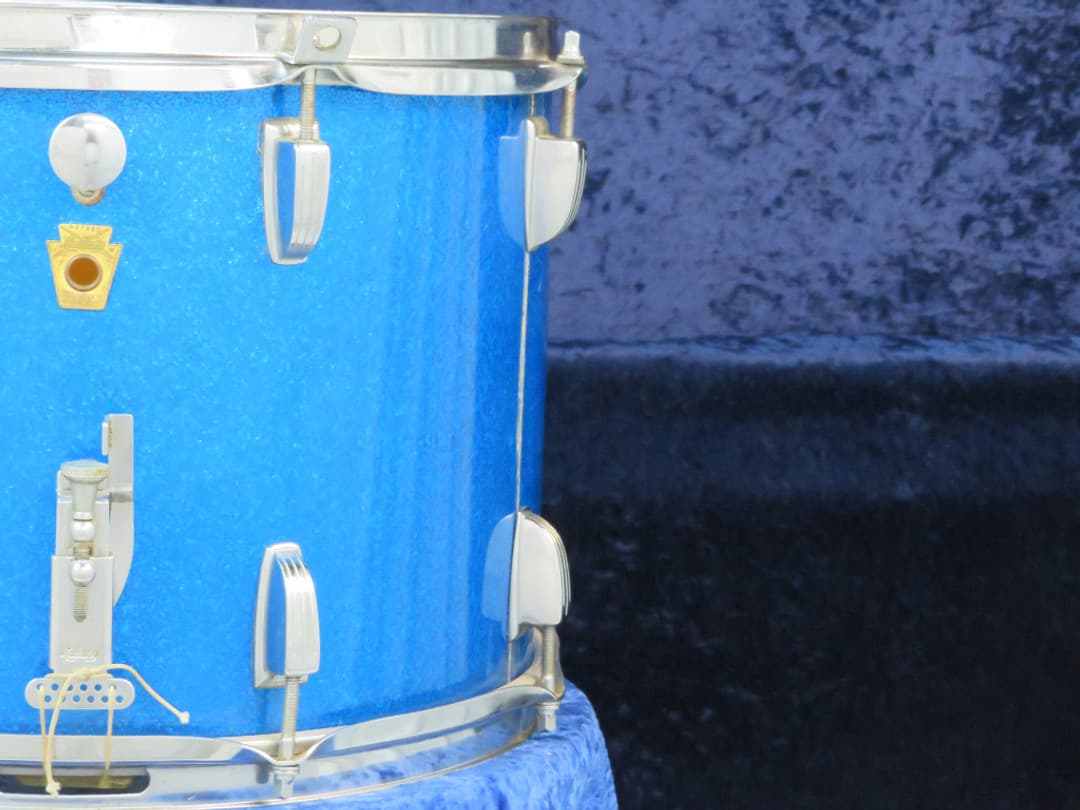 Ludwig Kick 10 x 14 Sparkling Blue Pearl Wood Marching Snare Drum Serial #657880