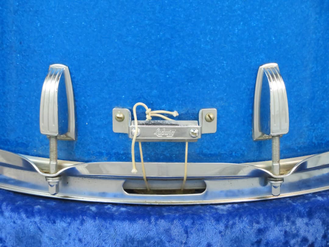 Ludwig Kick 10 x 14 Sparkling Blue Pearl Wood Marching Snare Drum Serial #657880