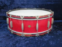 Slingerland Early " Radio King " 8.5 x 28 Sparkling Red Wood Bass Drum Serial #isi9351 Slingerland Early " Radio King " 8.5 x 28 Sparkling Red Wood Bass Drum Serial #isi9351
