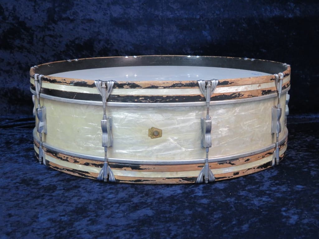 Ludwig Scotch 6 x 28 White Marine Pearl Wood Bass Drum Serial #713808