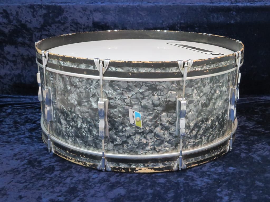 Ludwig 10 x 28 Black Diamond Pearl Wood Bass Drum Serial #809836