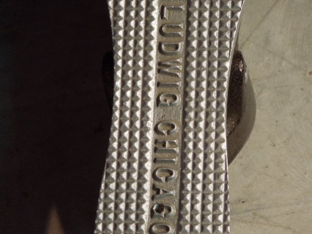 Set of 3 Ludwig Fiberglass Timpani. 23,26,29 inch. Serial #isi9241-22