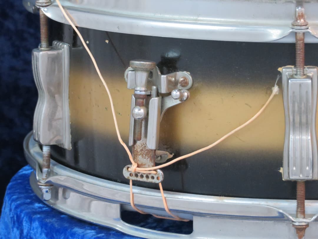 Ludwig Pioneer 5 x 14 Black and Gold Duco Wood Snare Drum 1960 Serial #isi9321