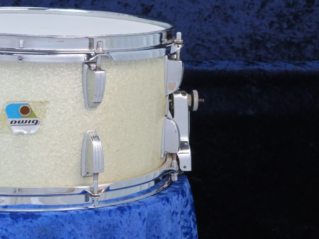 Ludwig No. 902 Symphonic 6.5 x 14 Silver Mist Wood Snare Drum 1970 Serial #773134