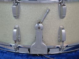 Ludwig No. 902 Symphonic 6.5 x 14 Silver Mist Wood Snare Drum 1970 Serial #773134 Ludwig No. 902 Symphonic 6.5 x 14 Silver Mist Wood Snare Drum 1970 Serial #773134