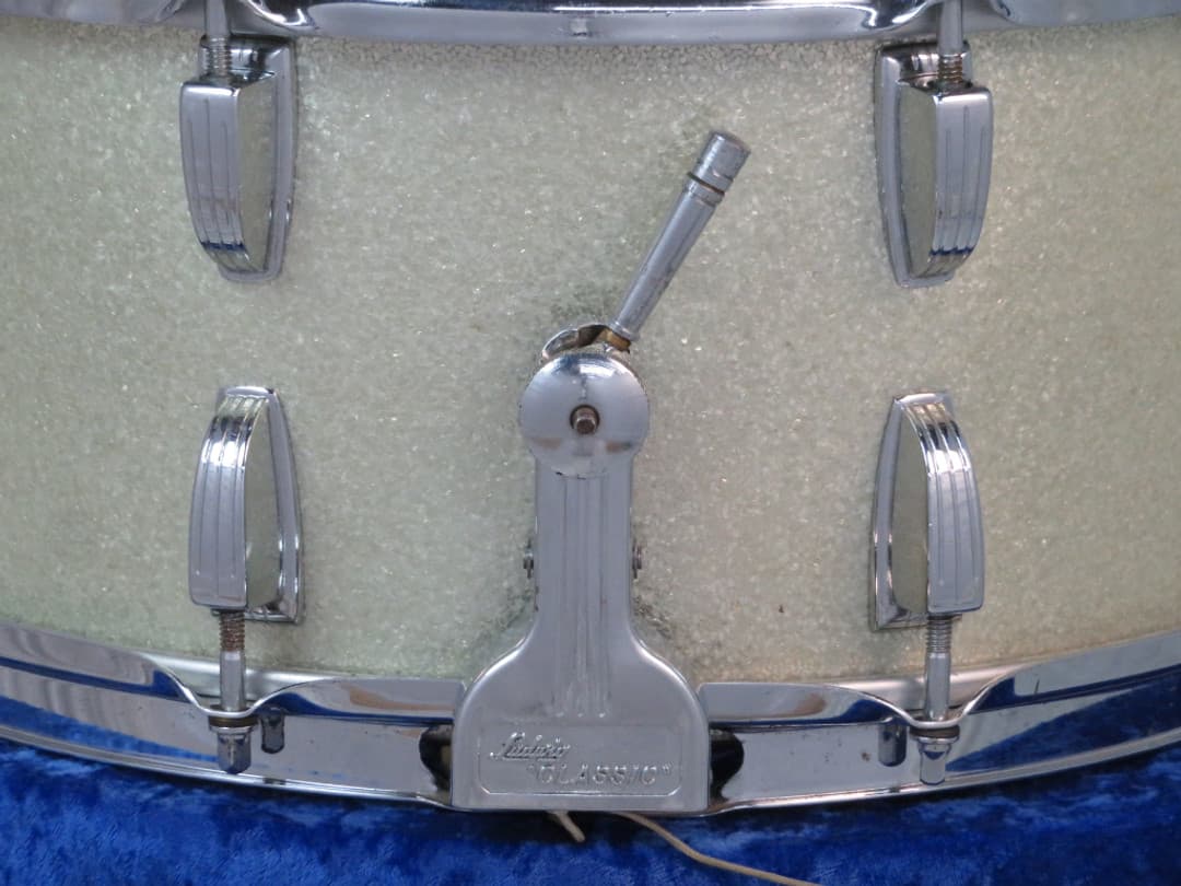 Ludwig No. 902 Symphonic 6.5 x 14 Silver Mist Wood Snare Drum 1970 Serial #773134