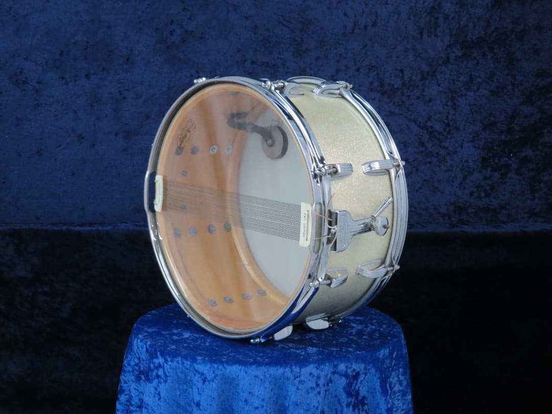Ludwig No. 902 Symphonic 6.5 x 14 Silver Mist Wood Snare Drum 1970 Serial #773134