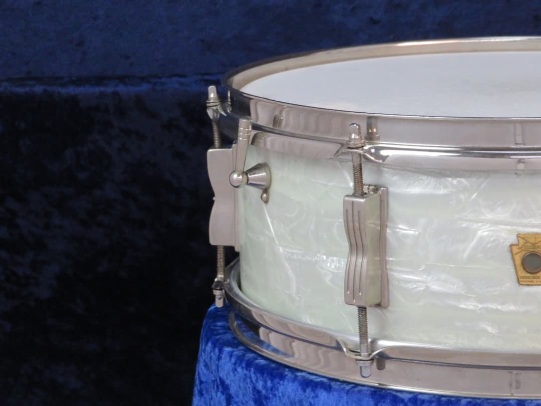 Ludwig No. 491 Pioneer 5 x 14 White Marine Pearl Wood Snare Drum 1965 Serial #207337