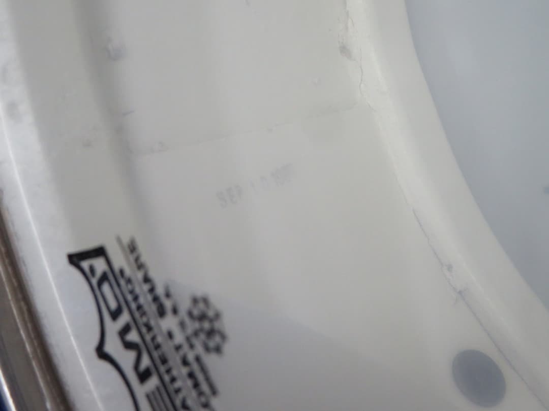 Ludwig No. 491 Pioneer 5 x 14 White Marine Pearl Wood Snare Drum 1965 Serial #207337