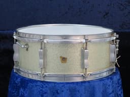 Ludwig Jazz Festival 5 x 14 Sparkling Silver Pearl Wood Snare Drum 1964 Serial #isi9279 Ludwig Jazz Festival 5 x 14 Sparkling Silver Pearl Wood Snare Drum 1964 Serial #isi9279