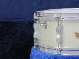Ludwig Jazz Festival 5 x 14 Sparkling Silver Pearl Wood Snare Drum 1964 Serial #isi9279 Ludwig Jazz Festival 5 x 14 Sparkling Silver Pearl Wood Snare Drum 1964 Serial #isi9279