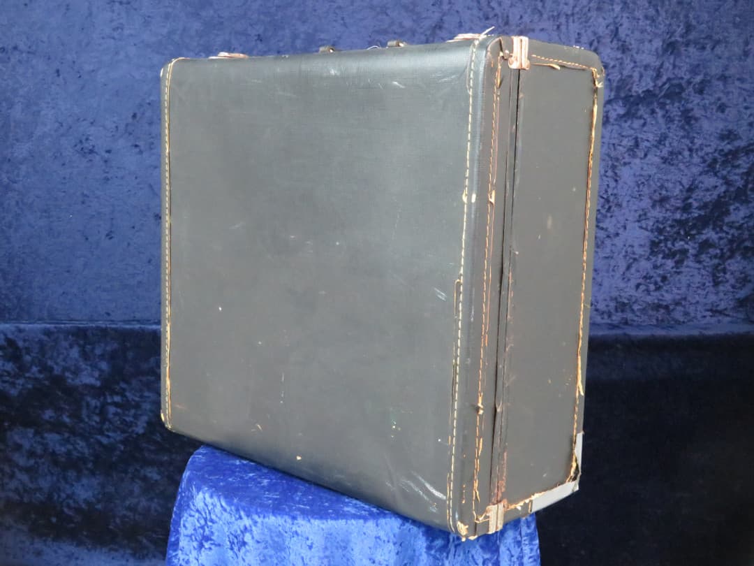 Ludwig Jazz Festival 5 x 14 Sparkling Red Pearl Wood Snare Drum 1965 Serial #157573