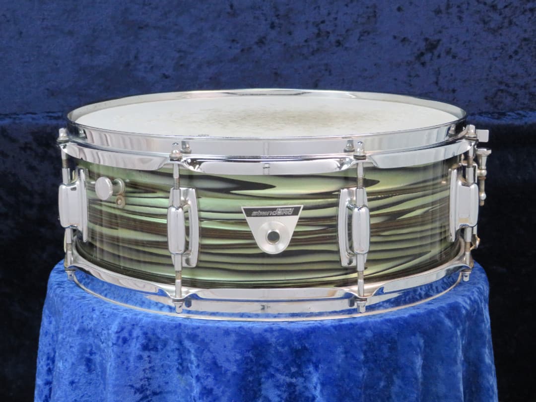 Ludwig Standard 5 x 14 Avocado Strata Wood Snare Drum 1960's Serial #17127 Ludwig Standard 5 x 14 Avocado Strata Wood Snare Drum 1960's Serial #17127