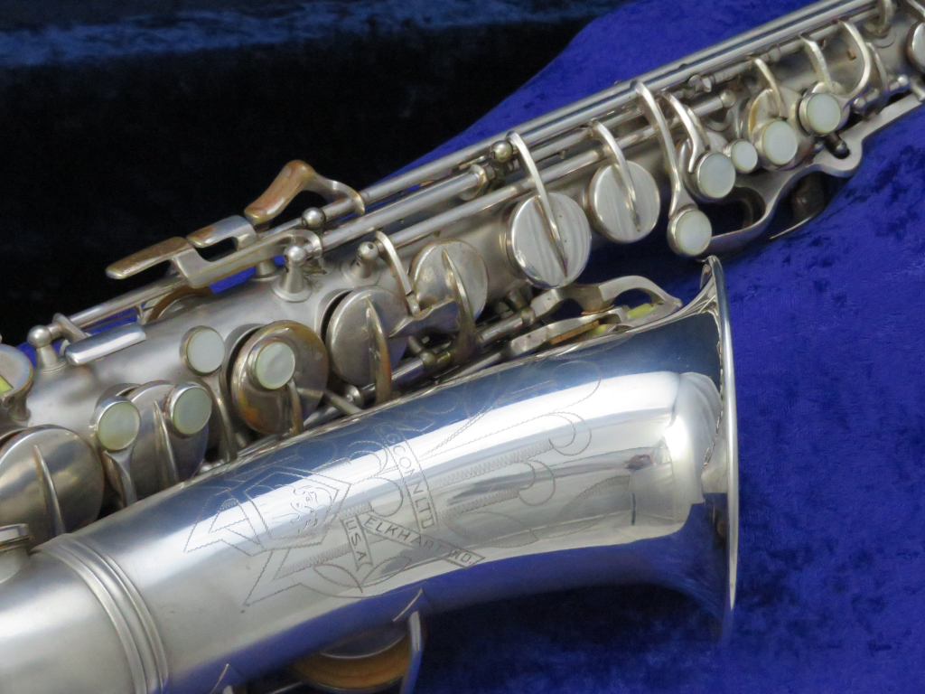 C.G. Conn 6M VIII Silver Alto Saxophone with Naked Lady 1944 Serial #309639